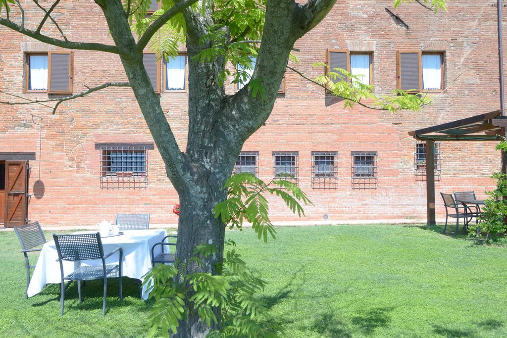 Agriturismo Borgo Del Papa Badia  Dış mekan fotoğraf