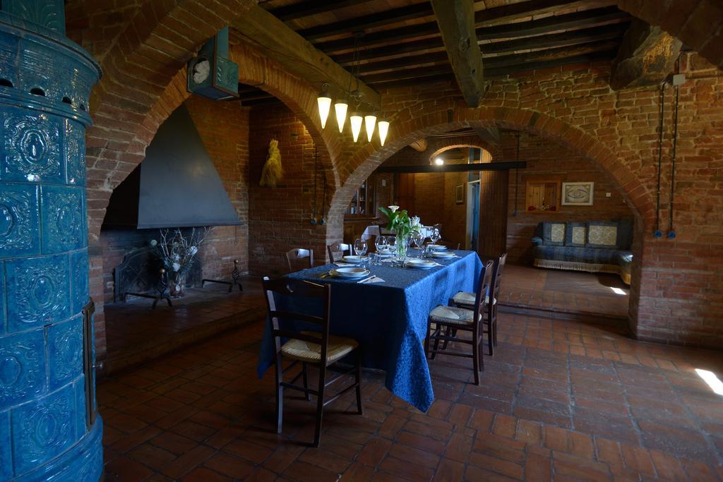 Agriturismo Borgo Del Papa Badia  Dış mekan fotoğraf